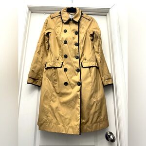Rain/trench coat